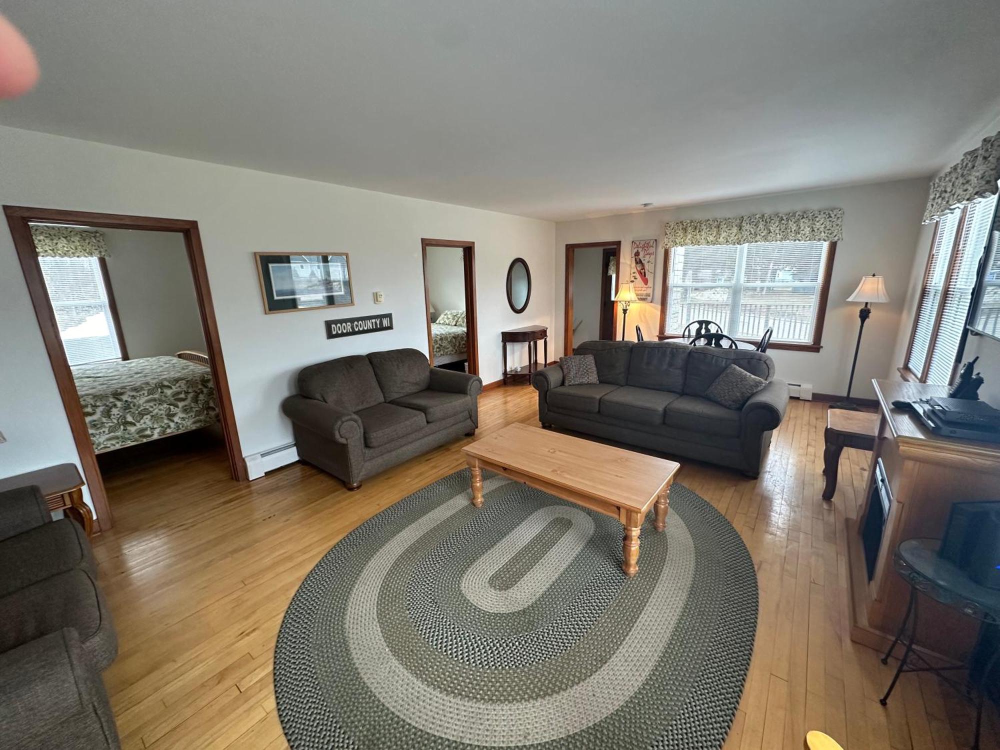 Birchwood Lodge Систър Бей Екстериор снимка