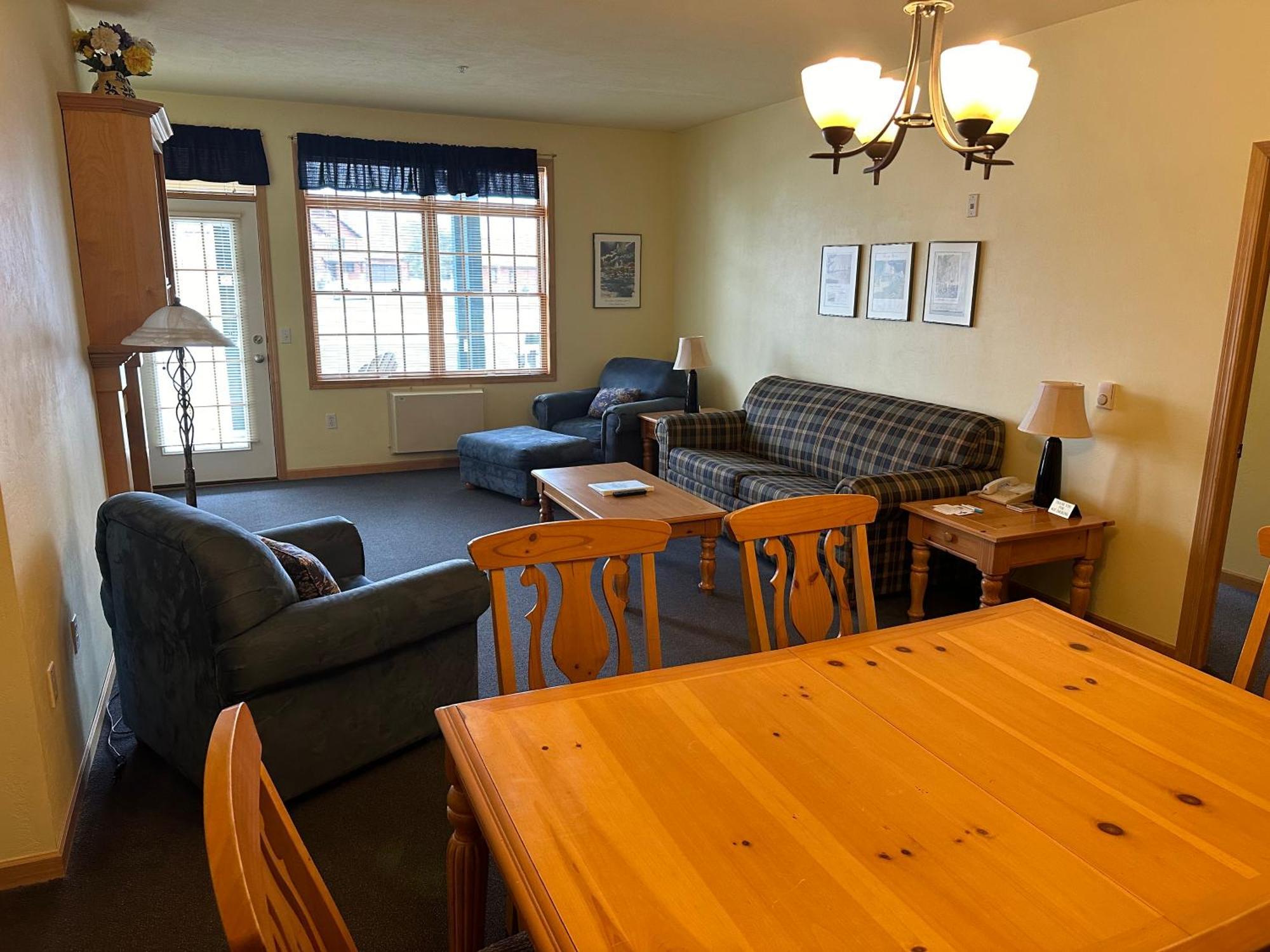 Birchwood Lodge Систър Бей Екстериор снимка