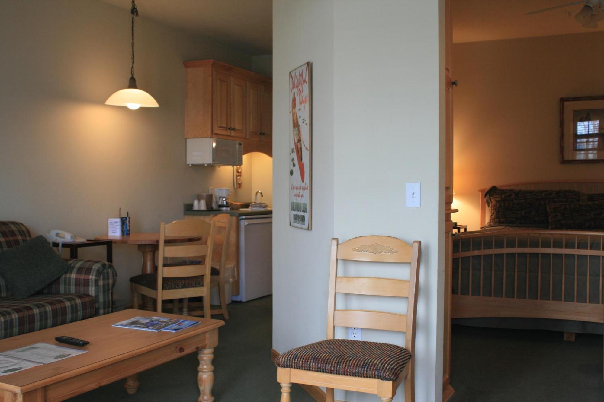 Birchwood Lodge Систър Бей Екстериор снимка